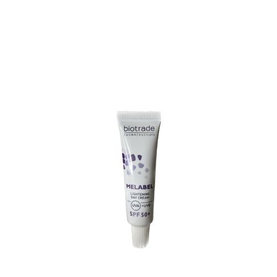 Zosvetľujúci denný krém s SPF 50 Melabel Biotrade 5ml vzorka